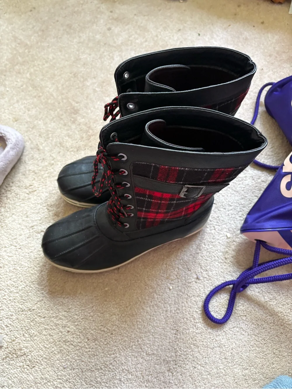 Women’s Black & Red Plaid Winter Duck Boots - Picture 4 of 6